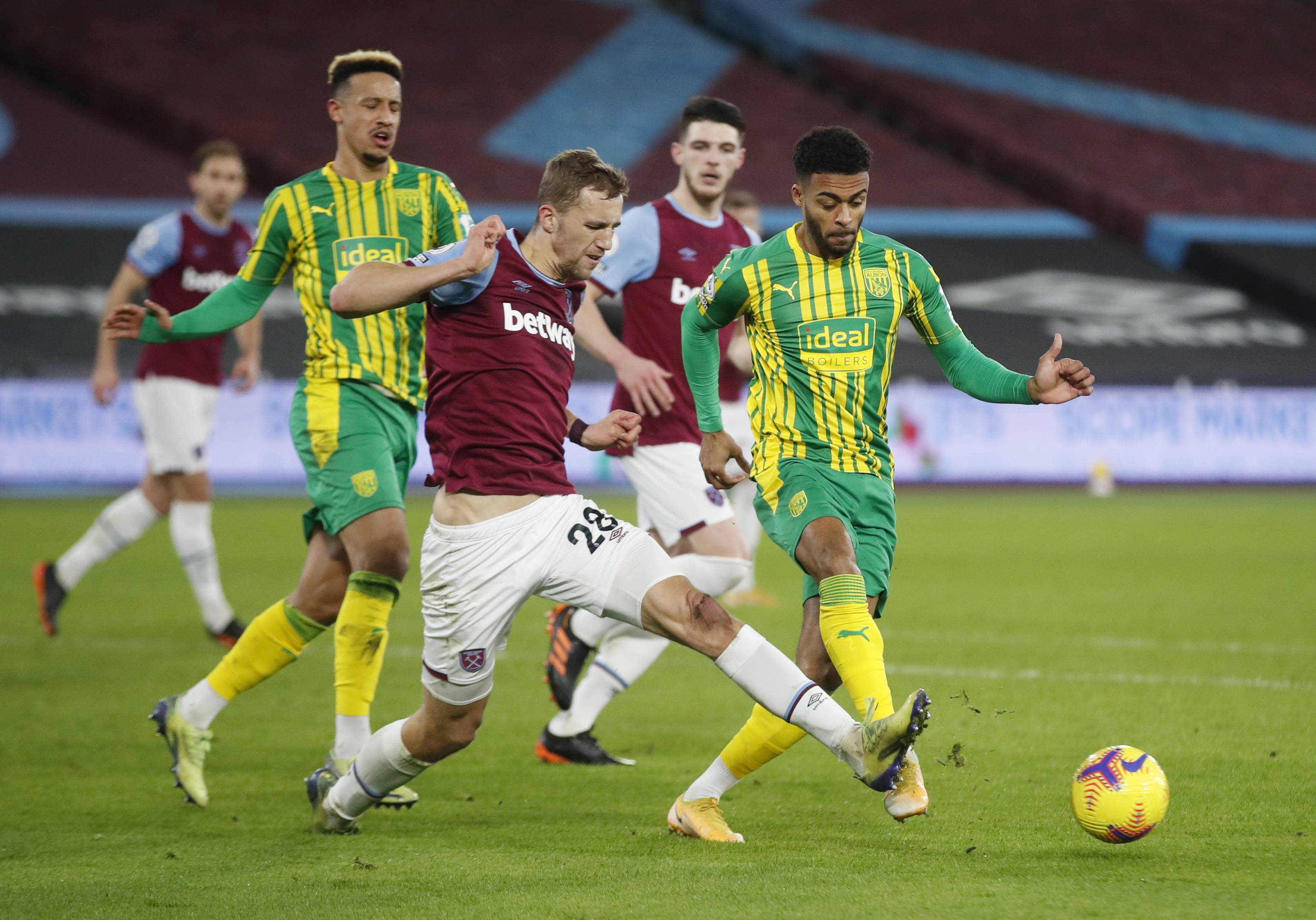 奉献着自己 奉献着自己